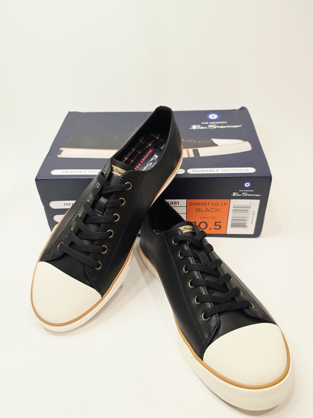 Ben Sherman Dorset Lo LX Black And White Sneakers
